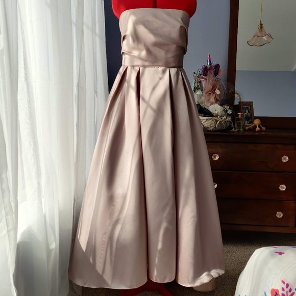 Satin Blush Special Occasion Ballgown w/ Full Skirt (6) by BHLDN - Picture 2 of 8